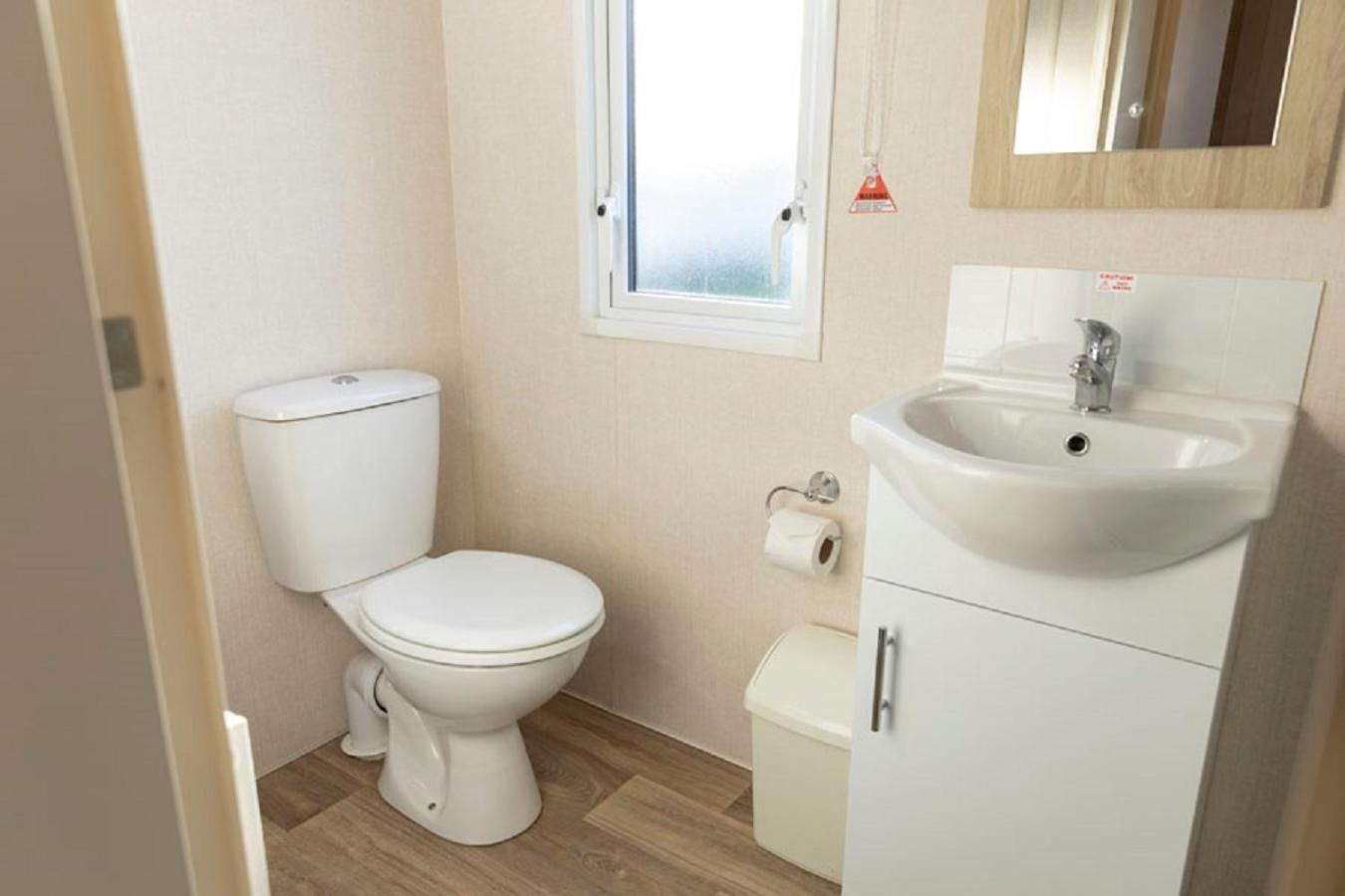 Pentire Coastal Holiday Park Bude Pokoj fotografie